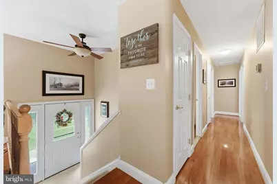 6979 Great Oak Way, Warrenton, VA 20187 - Photo 4