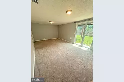 715 Acorn Court, Warrenton, VA 20186 - Photo 2