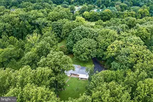 9383 Rogues Rd, Midland, VA 22728 - Photo 46