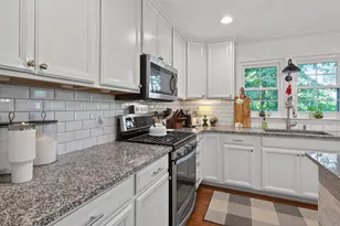 6517 Beechnut Cir, Warrenton, VA 20187 - Photo 8