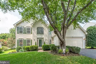 364 Singleton Cir, Warrenton, VA 20186 - Photo 2