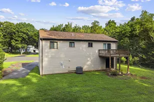 7179 Sunrise Ct, Warrenton, VA 20187 - Photo 46