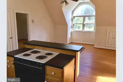 9078 Knoll Run Lane, Marshall, VA 20115 - Photo 6