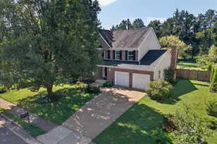 28 Brookshire Dr, Warrenton, VA 20186 - Photo 2