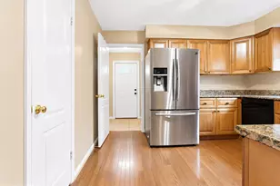 3608 N Red Oak Ln, Delaplane, VA 20144 - Photo 4