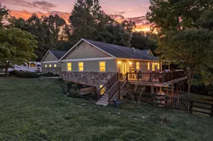 8256 Lock Ln, Warrenton, VA 20186 - Photo 124
