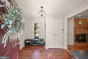 8256 Lock Ln, Warrenton, VA 20186 - Photo 4