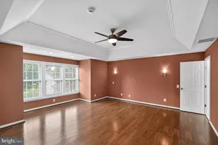 6401 Abingdon Pl, Warrenton, VA 20187 - Photo 8