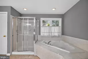 6401 Abingdon Pl, Warrenton, VA 20187 - Photo 10