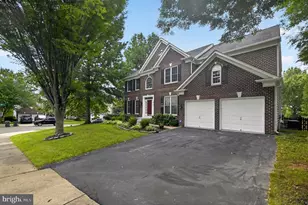 6401 Abingdon Pl, Warrenton, VA 20187 - Photo 2