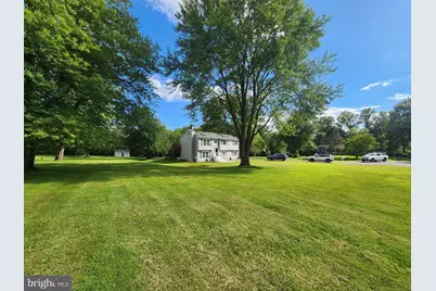 4327 S Starcrest Drive, Warrenton, VA 20187 - Photo 4