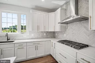 7325 Toler Dr, Nokesville, VA 20181 - Photo 10