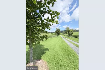 1983 Misty Meadows Lane, Markham, VA 22643 - Photo 8