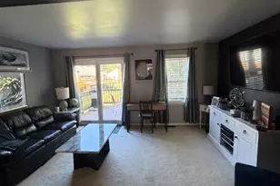 265 Fairfield Dr, Warrenton, VA 20186 - Photo 2