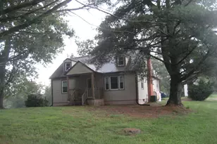 11515 Hume Rd, Hume, VA 22639 - Photo 1