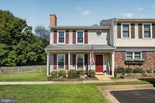 446 Ridge Ct, Warrenton, VA 20186 - Photo 2
