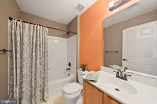 338 Singleton Cir, Warrenton, VA 20186 - Photo 36