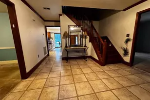 5746 Myriah Ct, Warrenton, VA 20187 - Photo 8