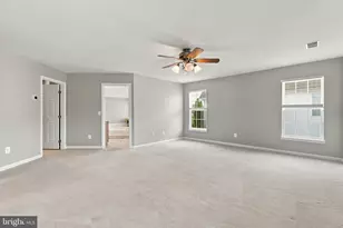10967 Southcoate Village Dr, Bealeton, VA 22712 - Photo 36
