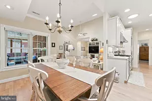 256 Carriage Chase Cir, Warrenton, VA 20186 - Photo 12