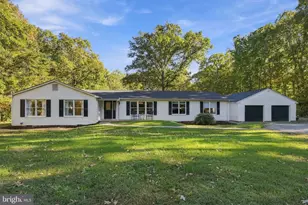 13177 Golden Dr, Sumerduck, VA 22742 - Photo 1