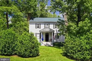 635 Federal St, Paris, VA 20130 - Photo 1