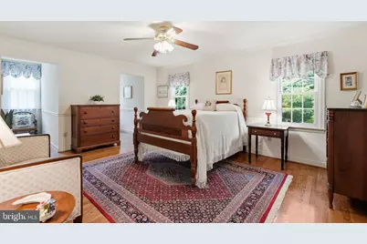 7115 Chesterfield Drive, Warrenton, VA 20187 - Photo 30