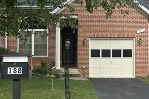 188 N View Cir, Warrenton, VA 20186 - Photo 2