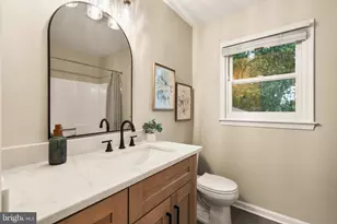 7154 Chesterfield Dr, Warrenton, VA 20187 - Photo 44