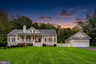9813 Crest Hill Rd, Marshall, VA 20115 - Photo 1