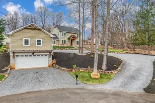 6750 Stonehurst Ct, Warrenton, VA 20187 - Photo 2