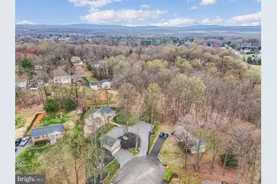 6750 Stonehurst Court, Warrenton, VA 20187 - Photo 12