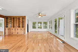 9707 Crest Hill Rd, Marshall, VA 20115 - Photo 14