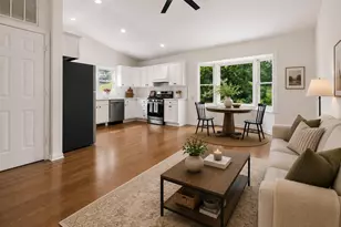 5290 Hillside Dr, Warrenton, VA 20187 - Photo 2