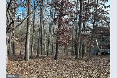 407 Northwood Circle, Cross Junction, VA 22625 - Photo 4