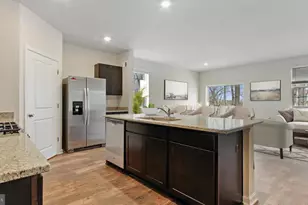 125 Woodford Dr, Stephens City, VA 22655 - Photo 4