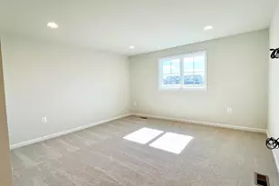 128 Wagtail Ln, Winchester, VA 22603 - Photo 14