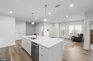 140 McCormick Cir, Winchester, VA 22602 - Photo 6