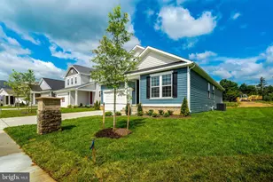 100 Midsummer Ln, Middletown, VA 22645 - Photo 2