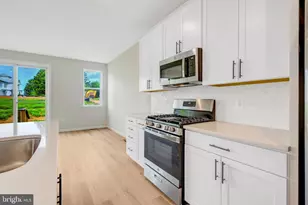 100 Midsummer Ln, Middletown, VA 22645 - Photo 18