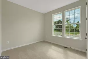 100 Midsummer Ln, Middletown, VA 22645 - Photo 8