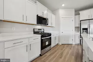 119 Hydrangea Wy, Winchester, VA 22602 - Photo 10