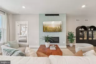 121 Hydrangea Wy, Winchester, VA 22602 - Photo 8