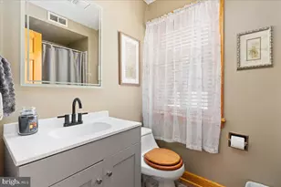 562 Logger Dr, Gore, VA 22637 - Photo 22