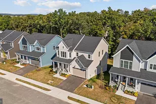 104 Alabaster Ln, Stephenson, VA 22656 - Photo 2