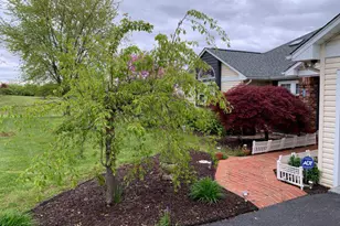 252 Punkin Ridge Dr, Clear Brook, VA 22624 - Photo 6