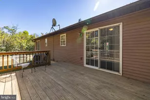 228 Sleepy Woods Rd, Cross Junction, VA 22625 - Photo 22