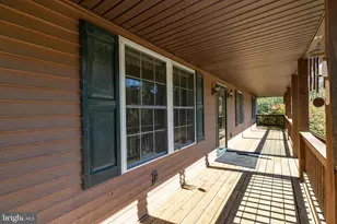 228 Sleepy Woods Rd, Cross Junction, VA 22625 - Photo 2