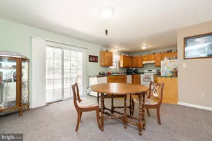 228 Sleepy Woods Rd, Cross Junction, VA 22625 - Photo 6