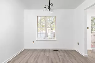 321 Sherando Cir, Stephens City, VA 22655 - Photo 8